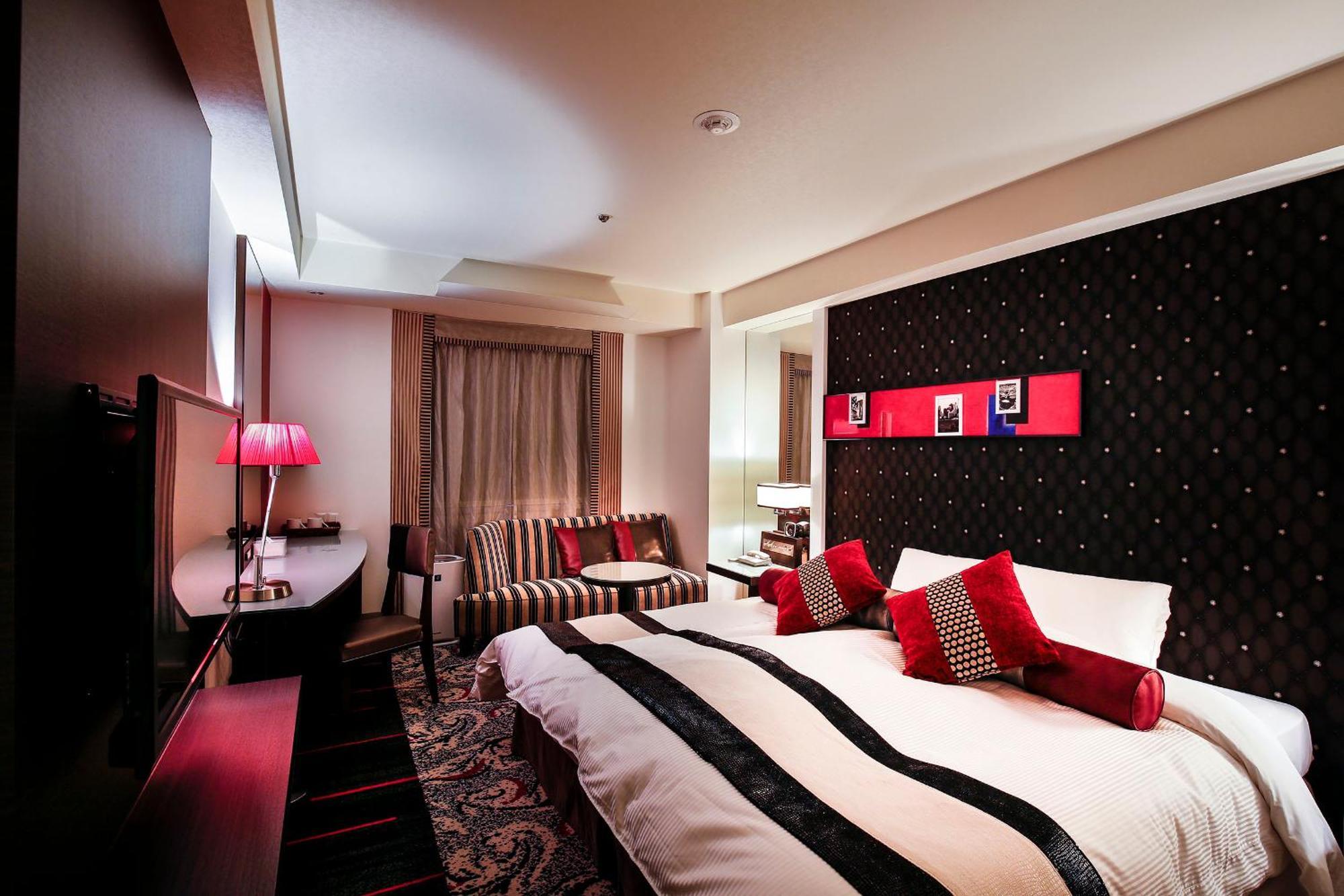 โรงแรม นิว โอตานิ 3*